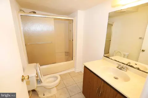 1537 Andover Ln, Frederick, MD 21702 photo 9