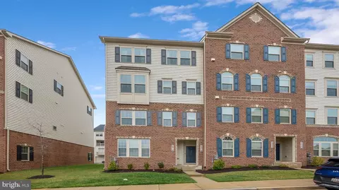 5916 Etterbeek St, Ijamsville, MD 21754