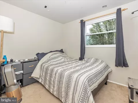 Bedroom - 1749 Heather Ln, Frederick, MD 21702 photo 4 of 4