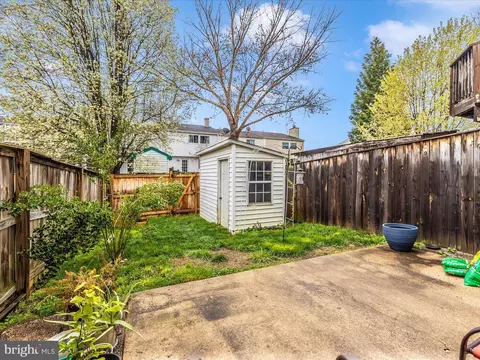Exterior - 1749 Heather Ln, Frederick, MD 21702 photo 3 of 4