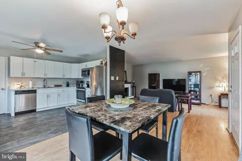 Dining - 102 Locust St, Frederick, MD 21703 photo 1 of 2
