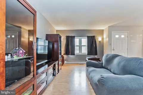 Living - 102 Locust St, Frederick, MD 21703 photo 3 of 3