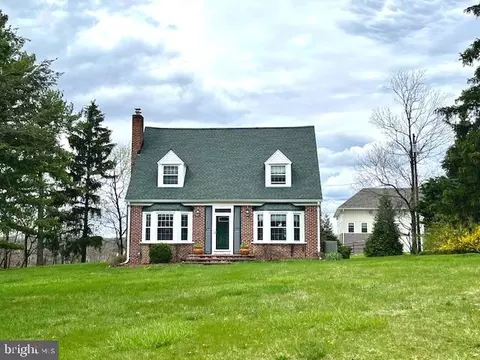 10526 Old National Pike, New Market, MD 21774