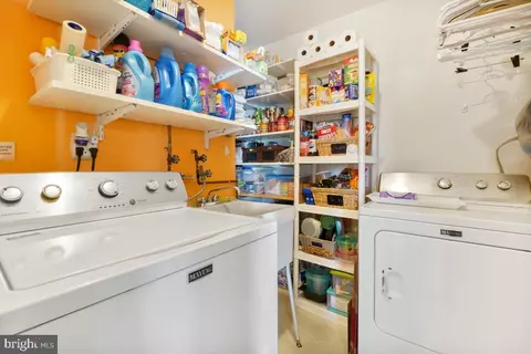 Other - 905 Young Pl, Frederick, MD 21702 photo 1 of 4