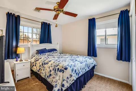 Bedroom - 905 Young Pl, Frederick, MD 21702 photo 2 of 7