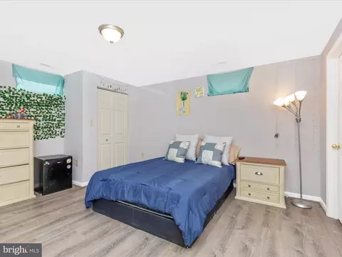 Bedroom - 8019 Stone Ridge Dr, Frederick, MD 21702 photo 9 of 10