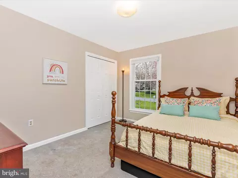 Bedroom - 8019 Stone Ridge Dr, Frederick, MD 21702 photo 5 of 10