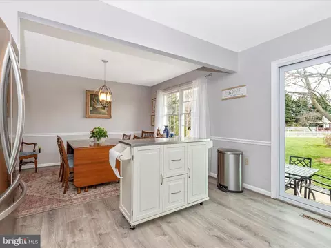 Kitchen - 8019 Stone Ridge Dr, Frederick, MD 21702 photo 5 of 6