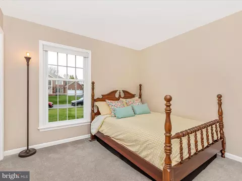 Bedroom - 8019 Stone Ridge Dr, Frederick, MD 21702 photo 6 of 10