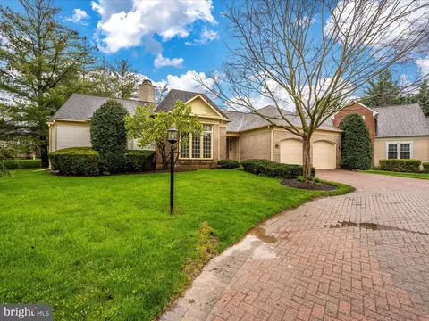 Exterior - 2461 5 Shillings Rd, Frederick, MD 21701 photo 6 of 7