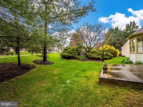 Exterior - 2461 5 Shillings Rd, Frederick, MD 21701 photo 5 of 7