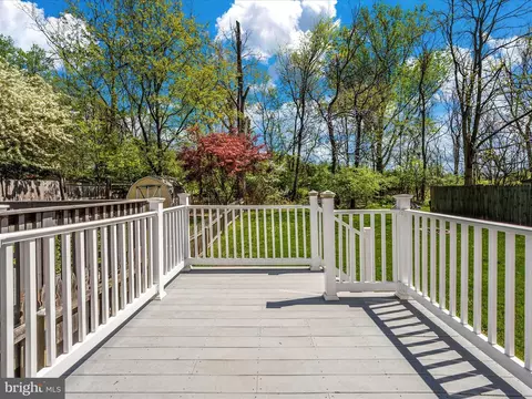 Exterior - 128 E Hammaker St, Thurmont, MD 21788 photo 6 of 15