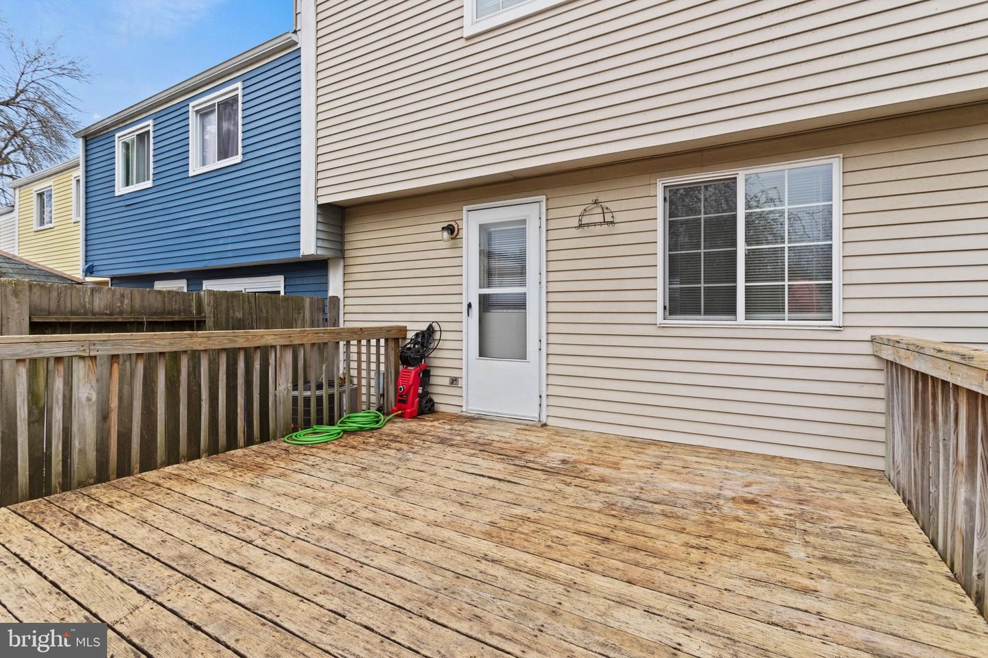 Exterior - 1706 Heather Ln, Frederick, MD 21702 photo 4 of 6