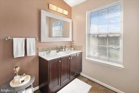 Bath - 4907 Whitney Ter, Frederick, MD 21703 photo 3 of 4