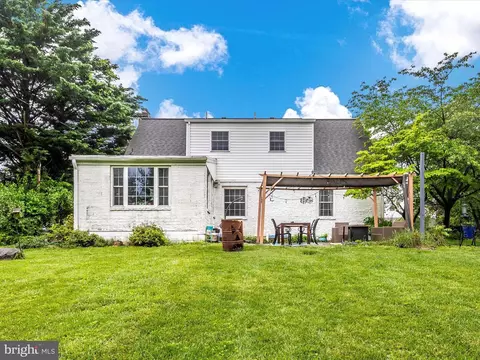 Exterior - 6615 Jefferson Blvd, Frederick, MD 21703 photo 3 of 11