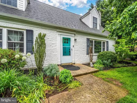 Exterior - 6615 Jefferson Blvd, Frederick, MD 21703 photo 2 of 11