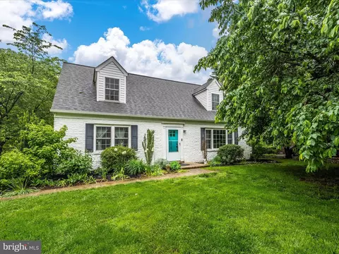 Exterior - 6615 Jefferson Blvd, Frederick, MD 21703 photo 10 of 11