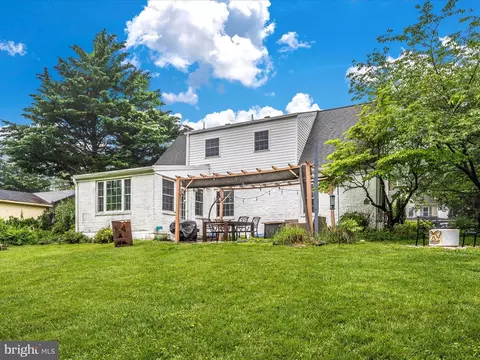 Exterior - 6615 Jefferson Blvd, Frederick, MD 21703 photo 4 of 11