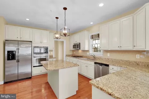 Kitchen - 9155 Hinks Ln, Frederick, MD 21704 photo 5 of 6