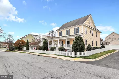 Exterior - 9155 Hinks Ln, Frederick, MD 21704 photo 9 of 17