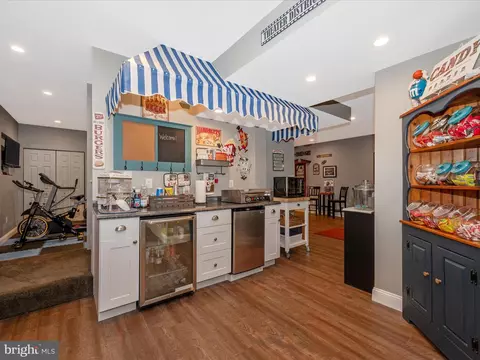 Kitchen - 11033 Liberty Rd, Frederick, MD 21701 photo 6 of 7