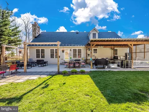 Exterior - 11033 Liberty Rd, Frederick, MD 21701 photo 4 of 13