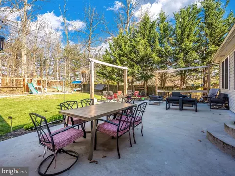 Exterior - 11033 Liberty Rd, Frederick, MD 21701 photo 7 of 13