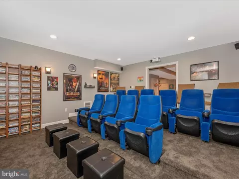 Living - 11033 Liberty Rd, Frederick, MD 21701 photo 5 of 5