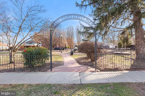 View/Area - 232 E 3rd St, Frederick, MD 21701 photo 1 of 1