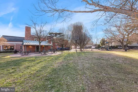 Exterior - 232 E 3rd St, Frederick, MD 21701 photo 5 of 5