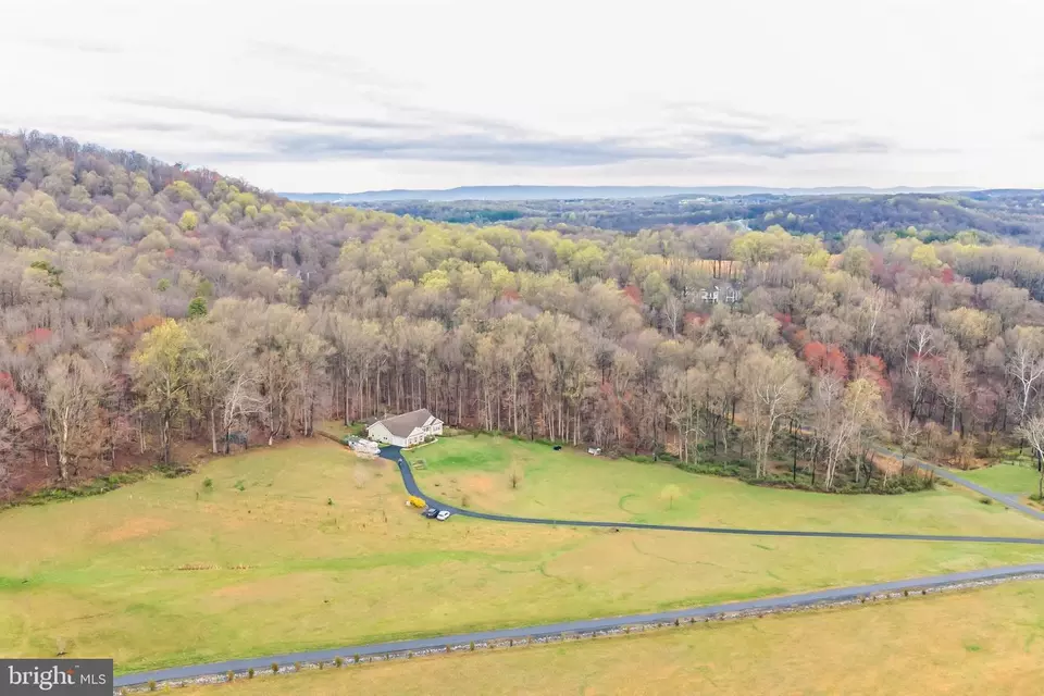View/Area - 1894 Thurston Rd, Dickerson, MD 20842 photo 1 of 14