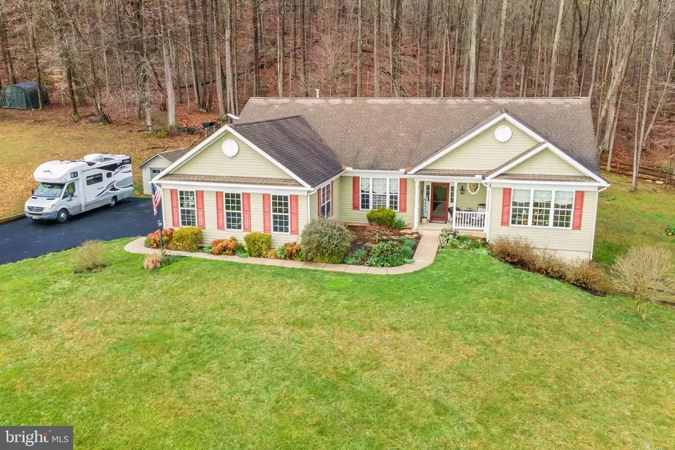 Exterior - 1894 Thurston Rd, Dickerson, MD 20842 photo 15 of 15