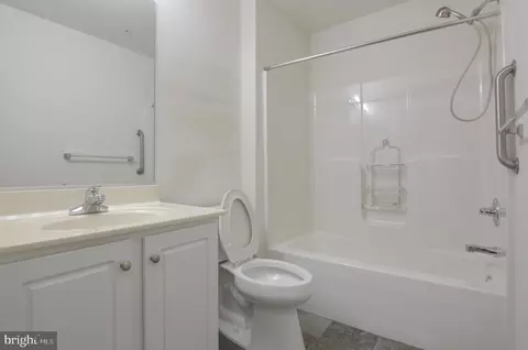 Bath - 2501 Hemingway Dr #4-3A, Frederick, MD 21702 photo 4 of 5