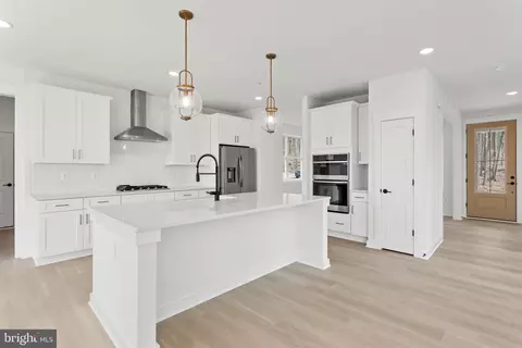 Kitchen - 11318 Rum Spgs, Frederick, MD 21702 photo 2 of 17