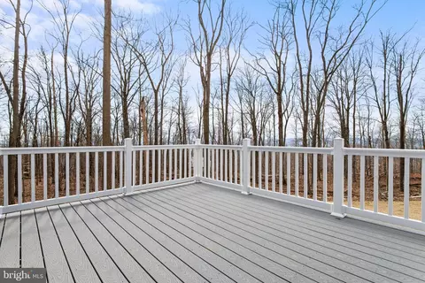 Exterior - 11318 Rum Spgs, Frederick, MD 21702 photo 6 of 24