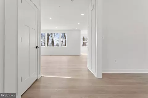 Entry Way - 11318 Rum Spgs, Frederick, MD 21702 photo 3 of 13