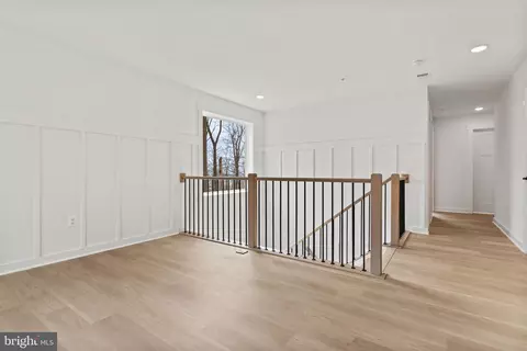 Entry Way - 11318 Rum Spgs, Frederick, MD 21702 photo 10 of 13