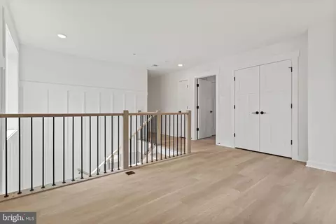 Entry Way - 11318 Rum Spgs, Frederick, MD 21702 photo 11 of 13