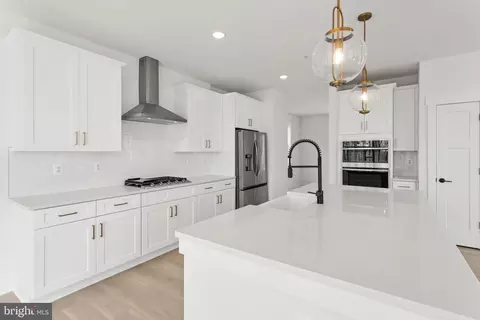 Kitchen - 11318 Rum Spgs, Frederick, MD 21702 photo 7 of 17