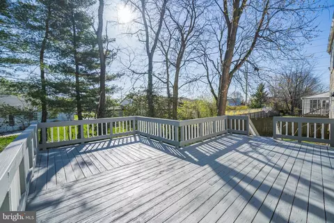 Exterior - 5652 Singletree Dr, Frederick, MD 21703 photo 5 of 8