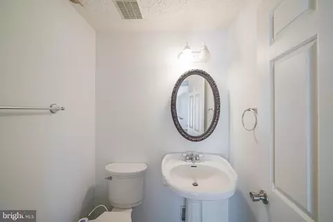 Bath - 5652 Singletree Dr, Frederick, MD 21703 photo 1 of 6