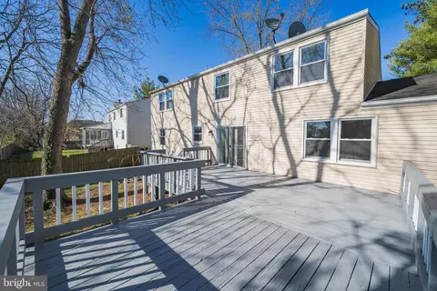 Exterior - 5652 Singletree Dr, Frederick, MD 21703 photo 6 of 8