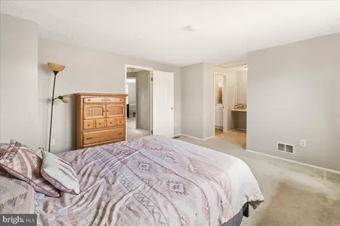 Bedroom - 190 Fairfield Dr, Frederick, MD 21702 photo 5 of 5
