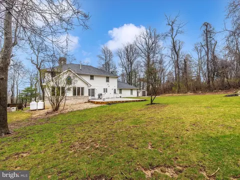 Exterior - 5710 Ridge Rd, Cascade, MD 21719 photo 13 of 15
