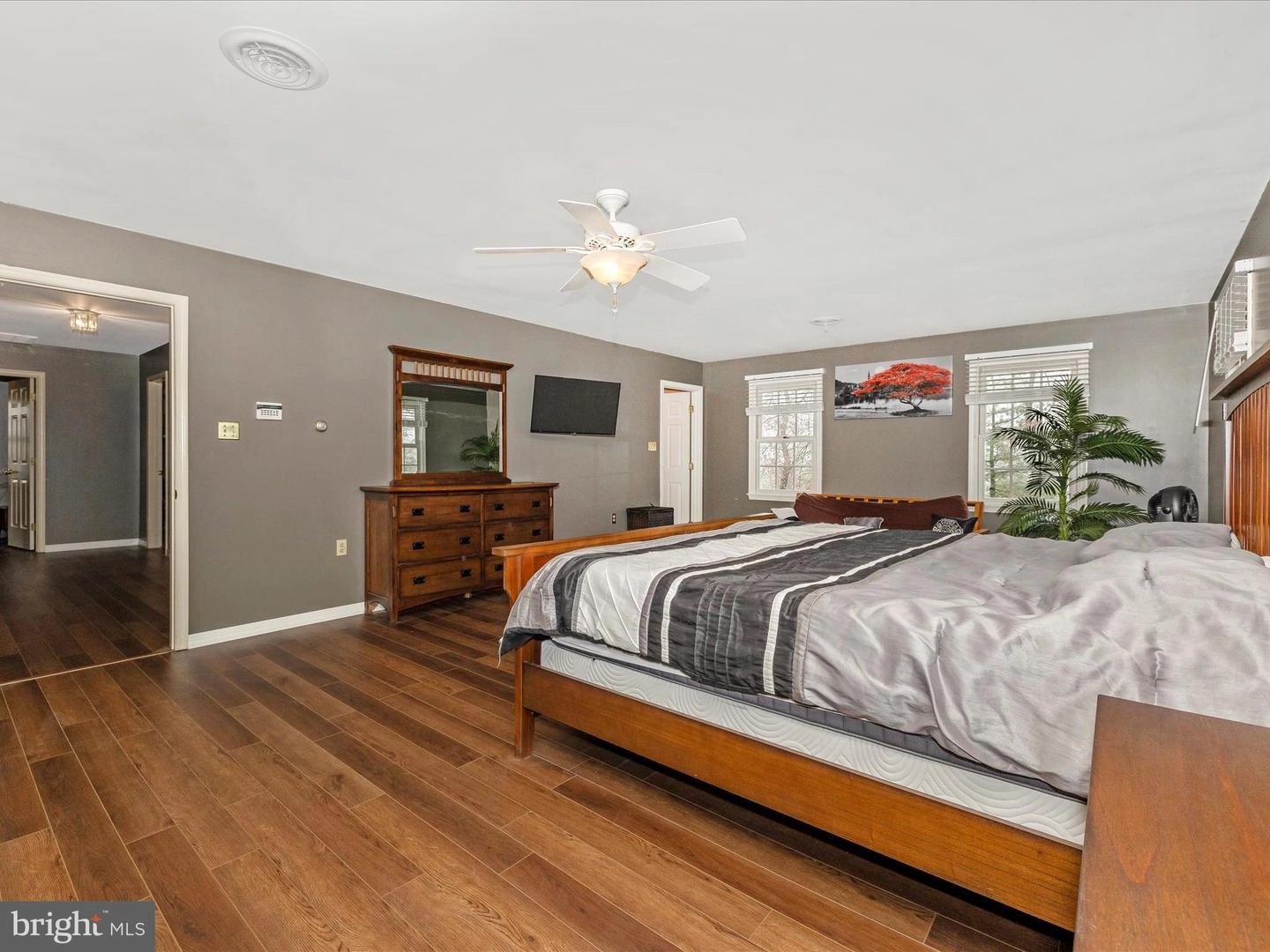 Bedroom - 5710 Ridge Rd, Cascade, MD 21719 photo 3 of 7