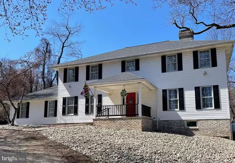 5710 Ridge Rd, Cascade, MD 21719