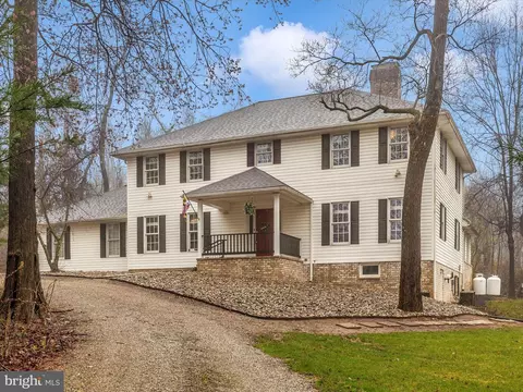 Exterior - 5710 Ridge Rd, Cascade, MD 21719 photo 4 of 15