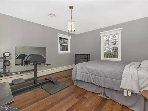Bedroom - 5710 Ridge Rd, Cascade, MD 21719 photo 6 of 7