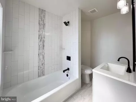 Bath - 114 W 5th St, Frederick, MD 21701 photo 3 of 5