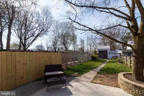 Exterior - 114 W 5th St, Frederick, MD 21701 photo 6 of 9